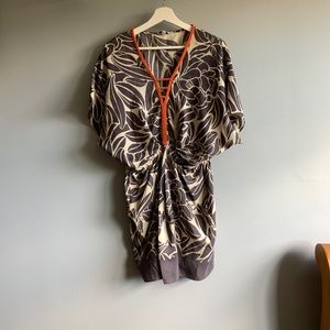 Leifnotes Floral Graphic Mini Dress